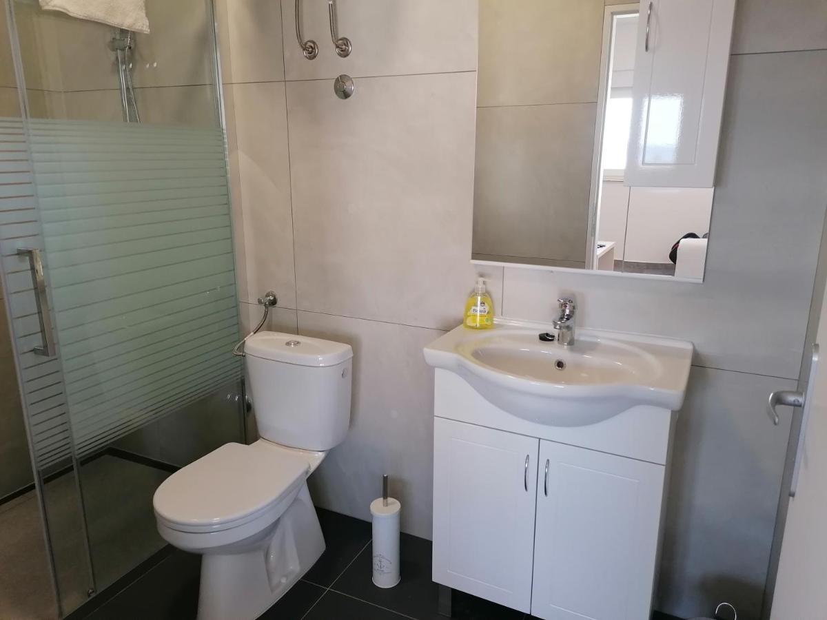 Villa Marta 3 Bedrooms, 2 Baths And Pool Kaštel Štafilić Εξωτερικό φωτογραφία